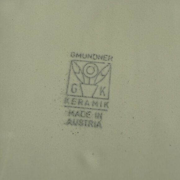 A Pair of Gmundner Keramik Green Flamed Platters From Austria - Picture 3 of 6